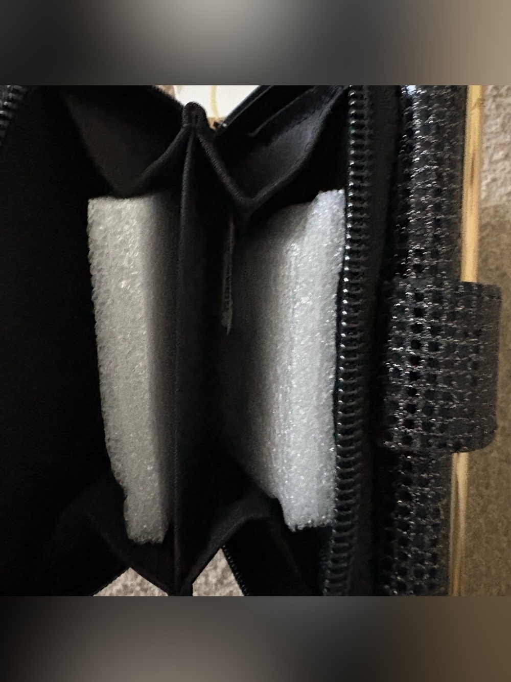 5for20 NWT Imo black glitter wallet - Picture 4 of 8